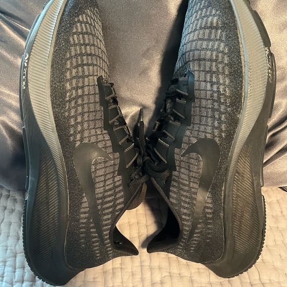 Nike Air Zoom Pegasus 37 Men’s Running Shoes Sz 10.5 W - Picture 3 of 5